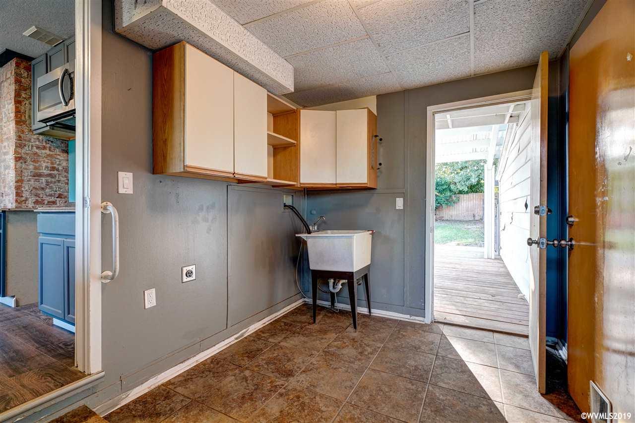 1340 Southwest Umatilla Street Albany, OR 97321 - Photo 13 of 30 Gallery Image 13