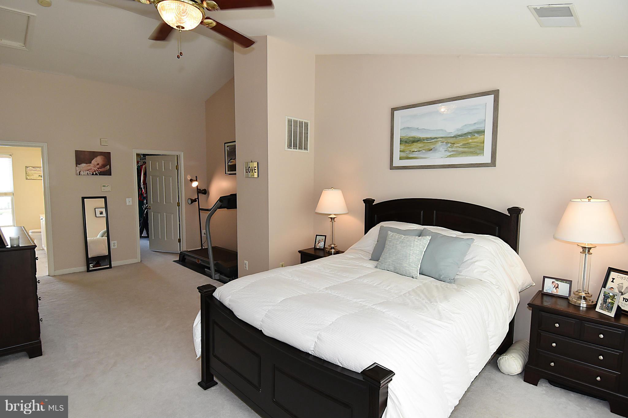 4234 Wheeled Caisson Square Fairfax, VA 22033 - Photo 19 of 30 Master Bedroom Suite