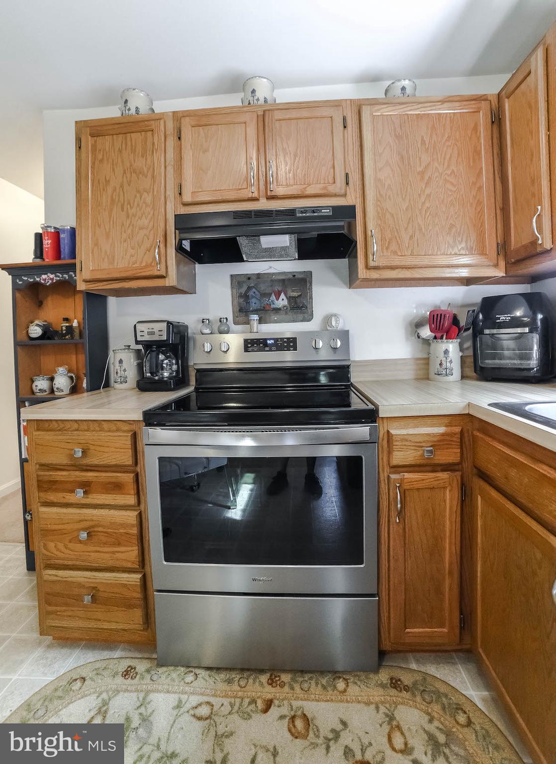 25102 Riva Lane Hollywood, MD 20636 - Photo 18 of 40 Stainless steel appliances