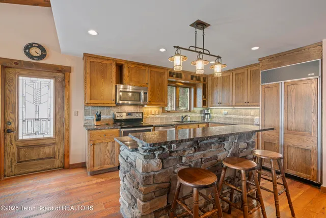 $5,650,000 | 7250 North Rachel Way, Unit 6, Teton Village, WY 83025