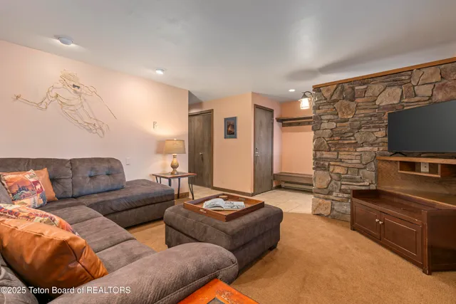 $5,650,000 | 7250 North Rachel Way, Unit 6, Teton Village, WY 83025