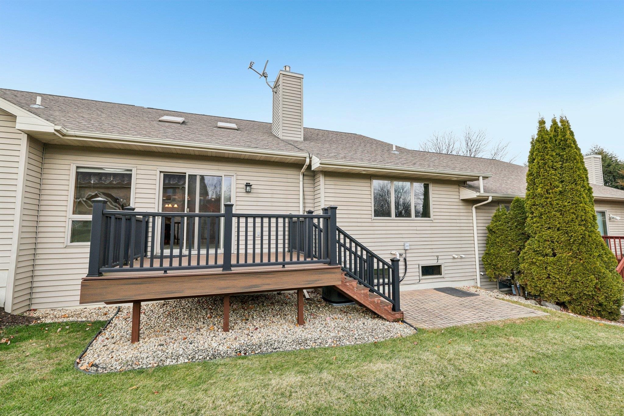 213 Fairview Court, Unit 50 Waunakee, WI 53597 - Photo 48 of 51