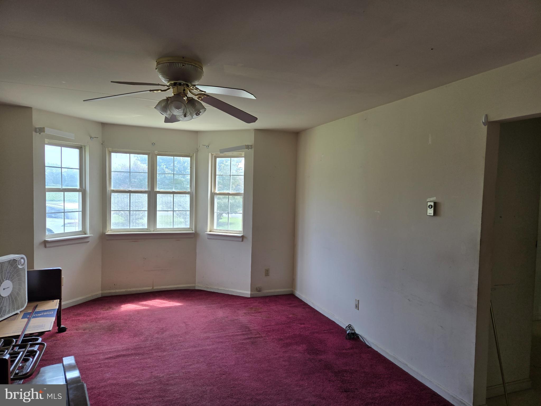 8806 Greentop Road Lincoln, DE 19960 - Photo 16 of 35 an empty room with a window