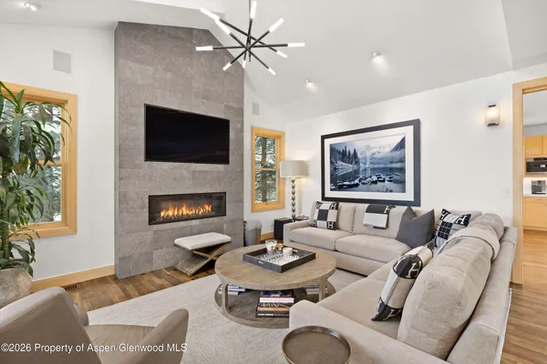 $90,000 | 204 North Monarch Street, Aspen, CO 81611