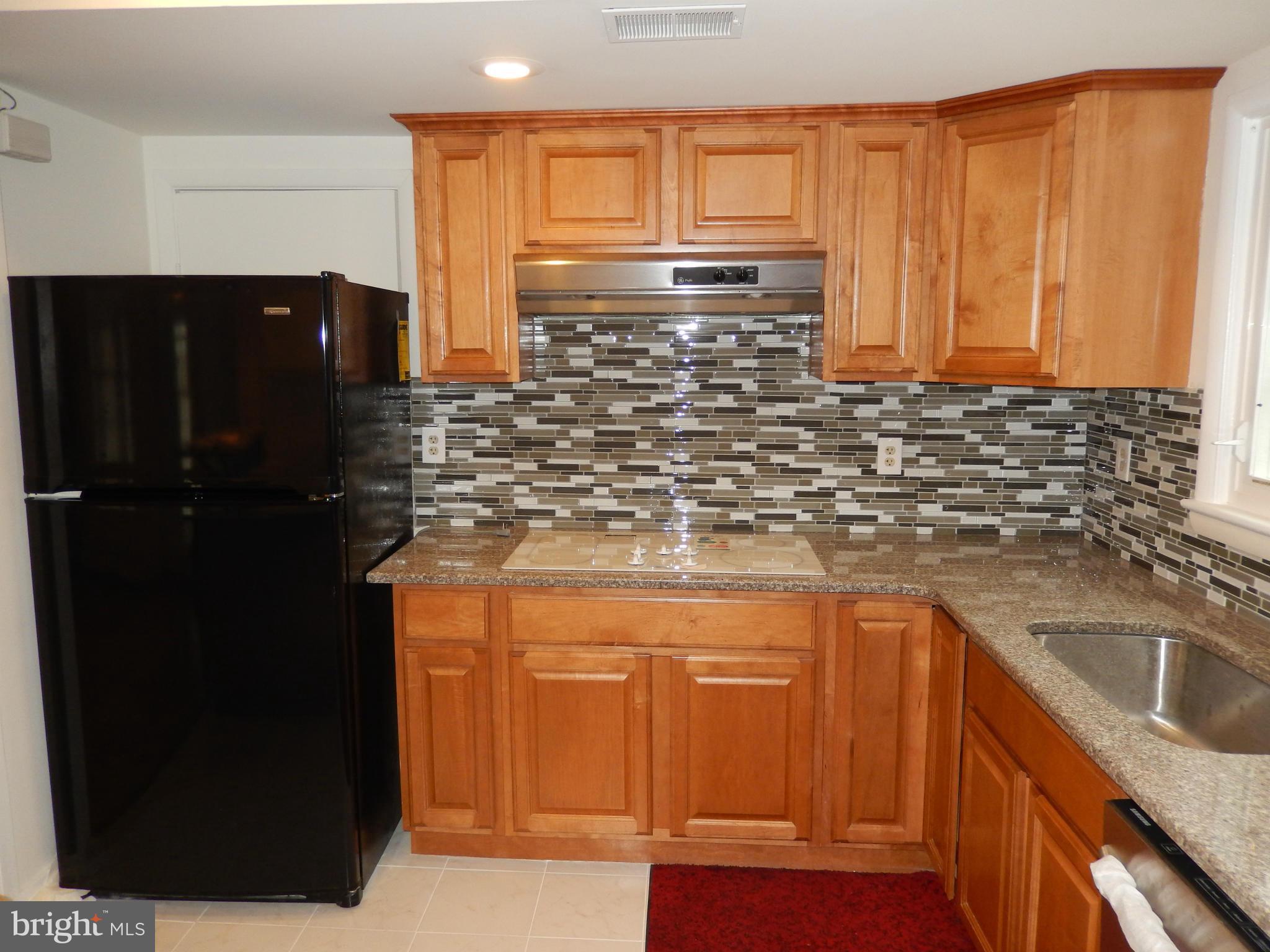 6325 Rockhurst Road Bethesda, MD 20817 - Photo 13 of 30 Kitchen at Entry / 1st Level