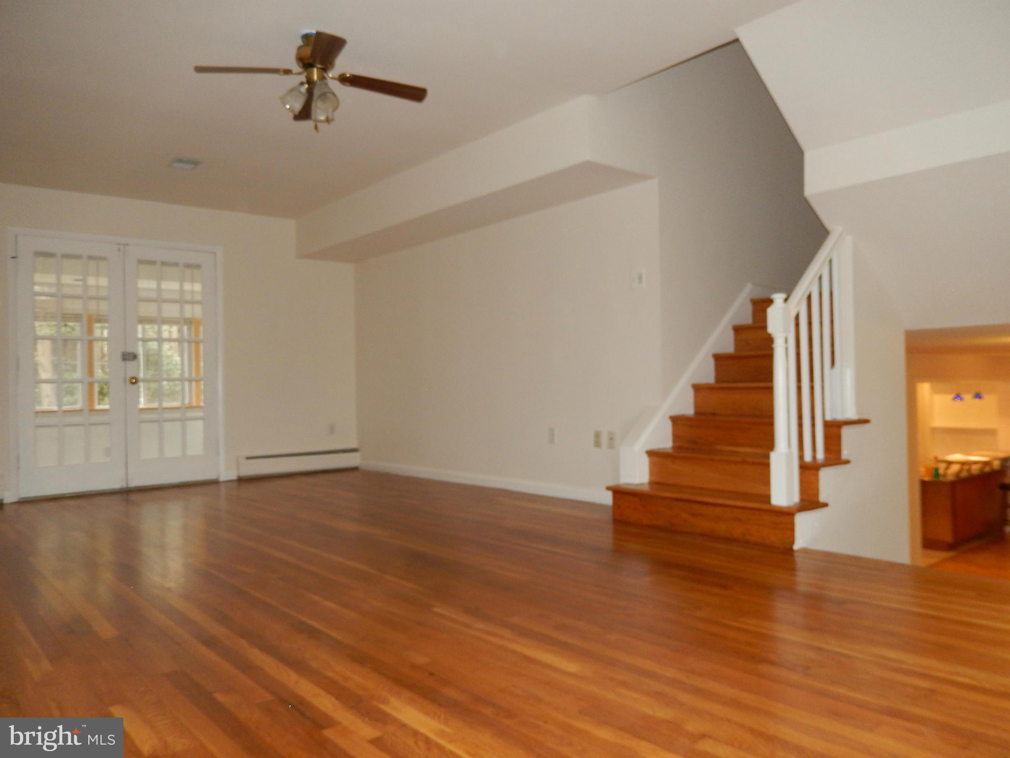 6325 Rockhurst Road Bethesda, MD 20817 - Photo 15 of 30 Living Room at 2nd Level