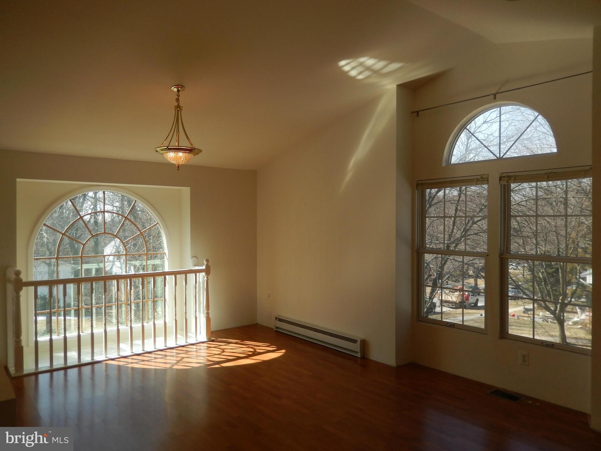 6325 Rockhurst Road Bethesda, MD 20817 - Photo 23 of 30 2nd Master Bedroom at 4th Level