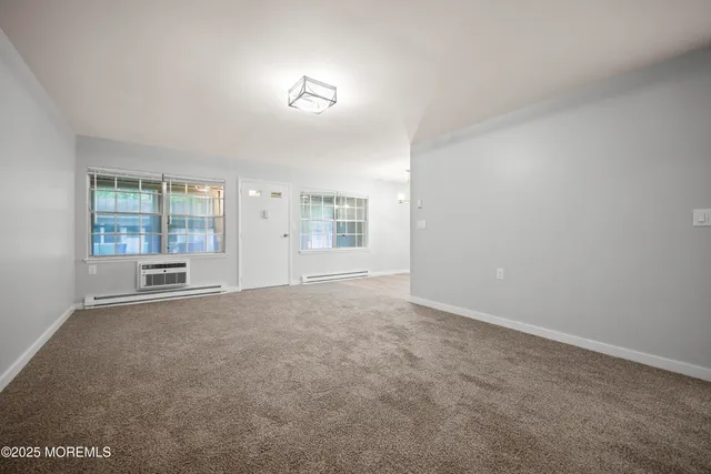 $185,000 | 139 B Farrington Court, Unit B, Lakewood, NJ 08701