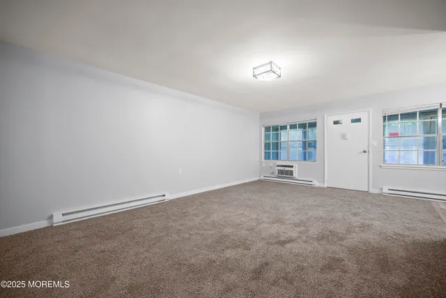 $185,000 | 139 B Farrington Court, Unit B, Lakewood, NJ 08701