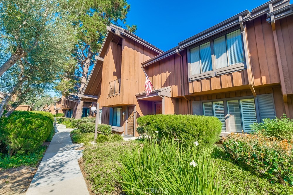 2154 Mt Shasta Drive San Pedro, CA 90732 - Photo 3 of 60