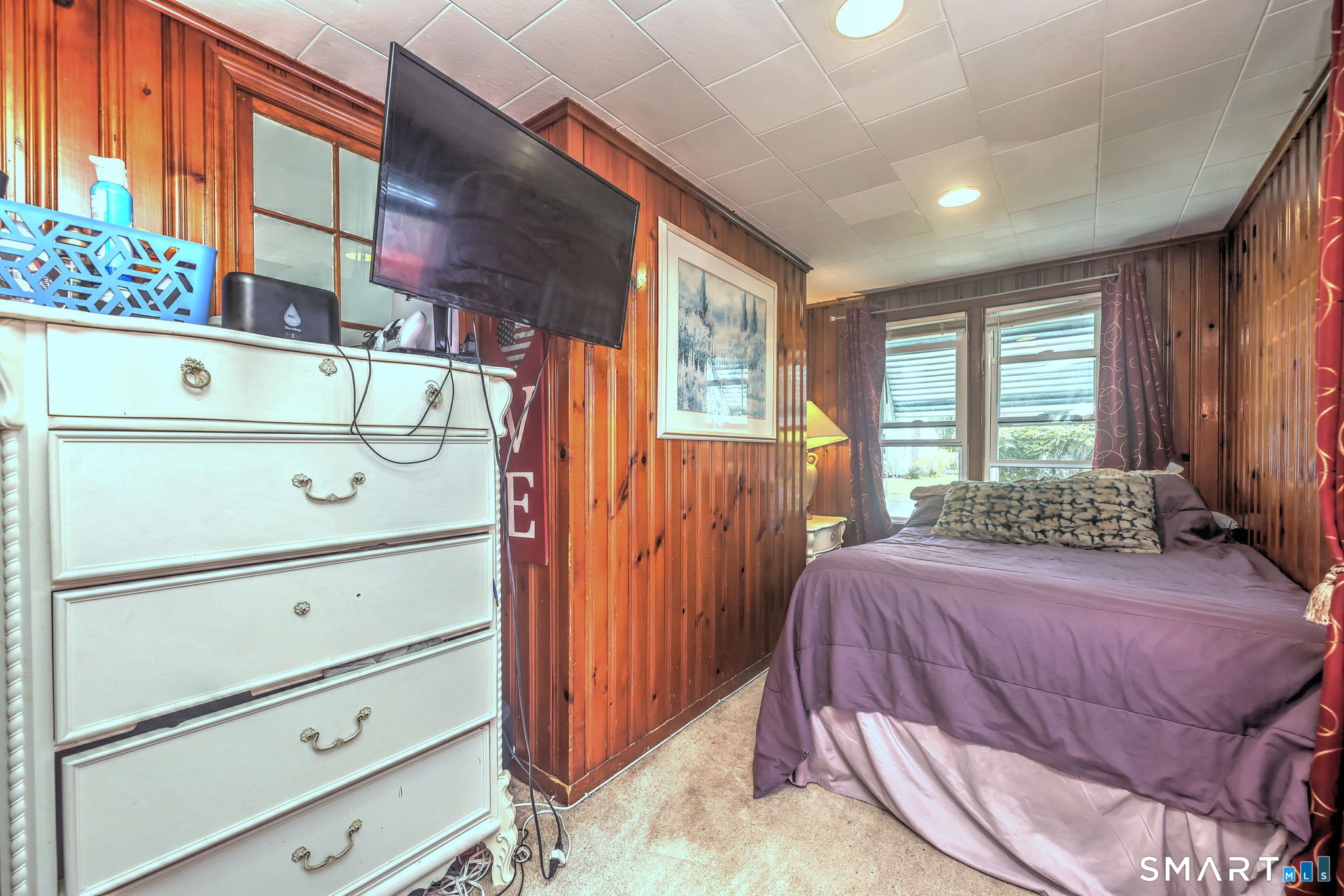 60 Rochford Avenue Hamden, CT 06514 - Photo 13 of 40