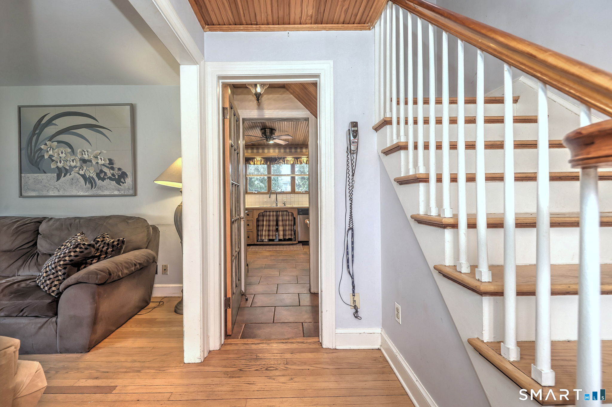60 Rochford Avenue Hamden, CT 06514 - Photo 3 of 40