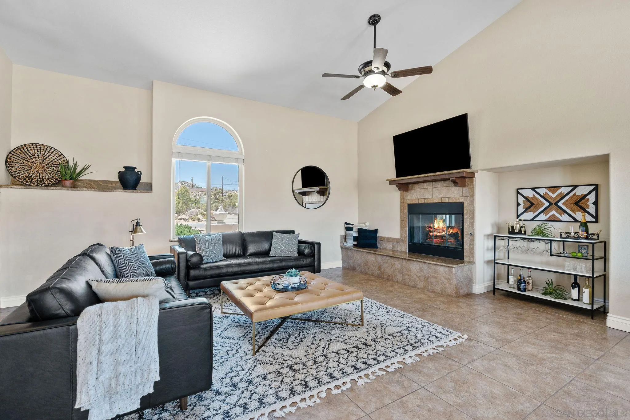 5833 San Rafael Road Yucca Valley, CA 92284 - Photo 4 of 64
