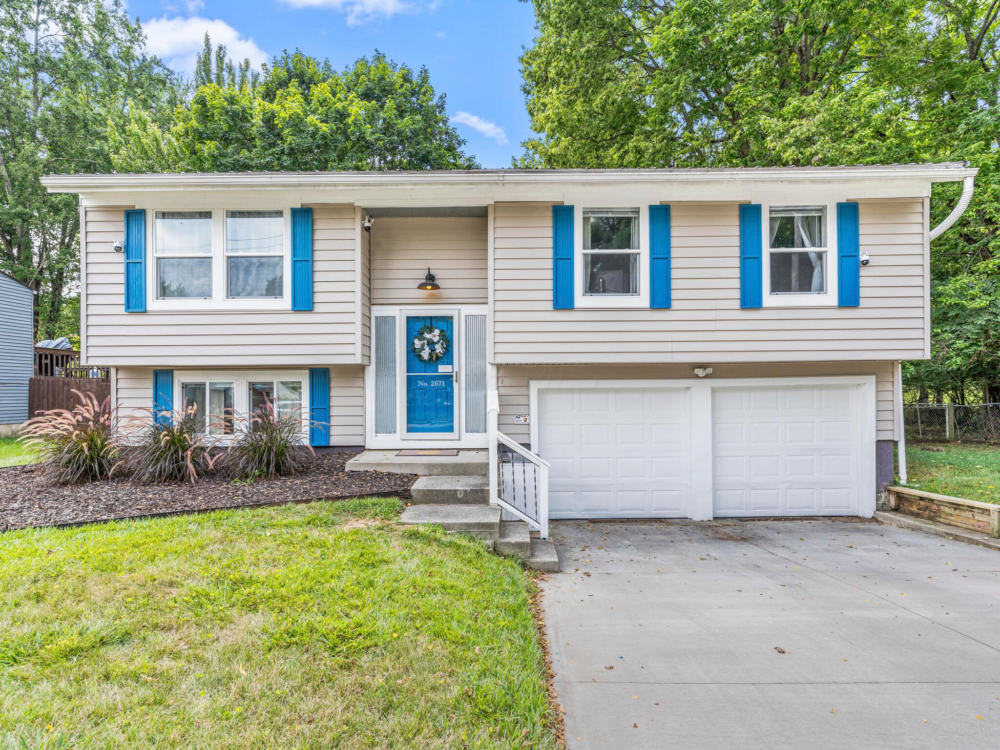 2671 Woodsedge Road Columbus, OH 43224 - Photo 1 of 44 DSC06841
