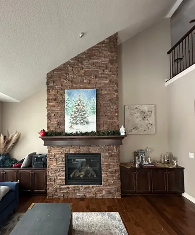 $875,000 | 16899 East Lake Drive, Lakeville, MN 55044