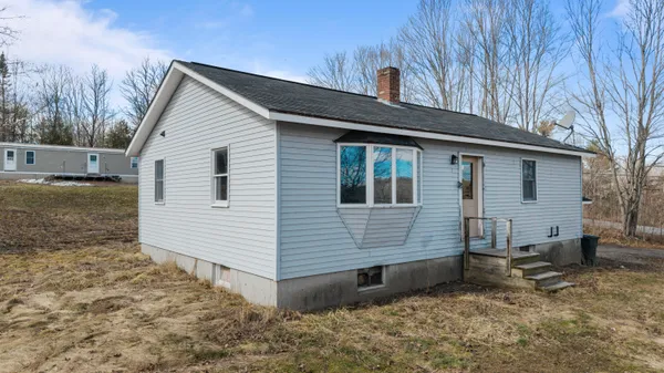 $169,000 | 87 Pond Road, Burnham, ME 04922