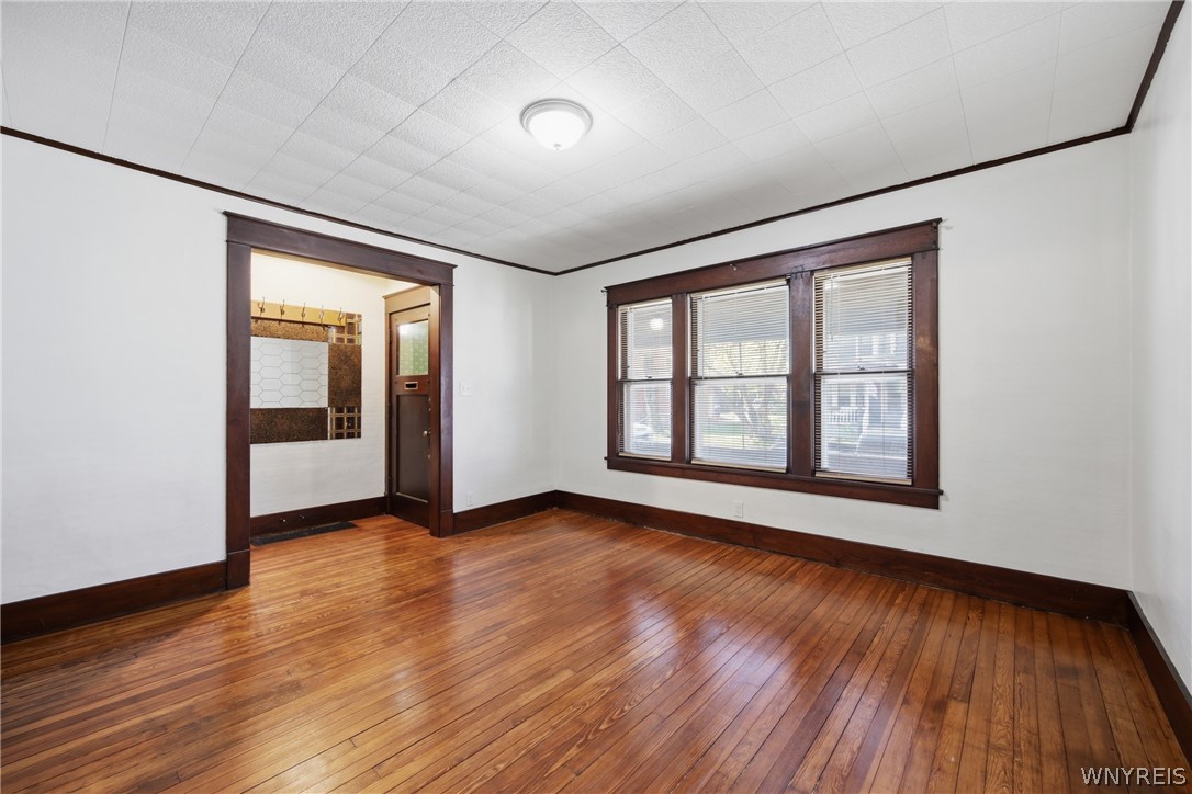 95 Custer Street Buffalo, NY 14214 - Photo 5 of 43