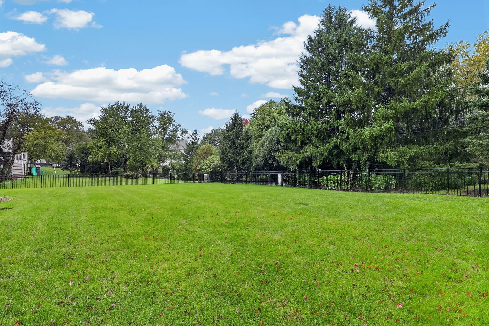 2715 Wendy Road Naperville, IL 60565 - Photo 45 of 50 Gallery Image 45
