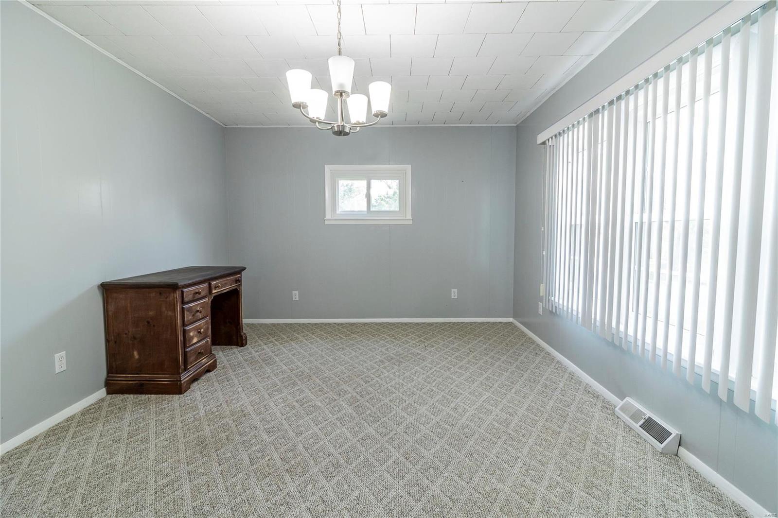 53 Prospect Street Cottage Hills, IL 62018 - Photo 10 of 23