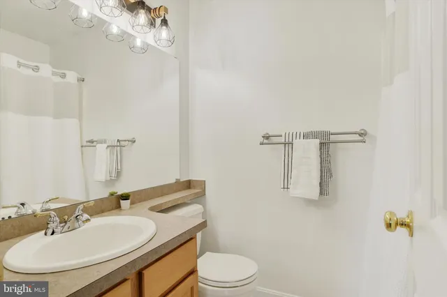 $250,000 | 305 Saddle Ridge Court, Harrisburg, PA 17110