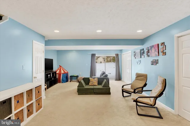 $250,000 | 305 Saddle Ridge Court, Harrisburg, PA 17110