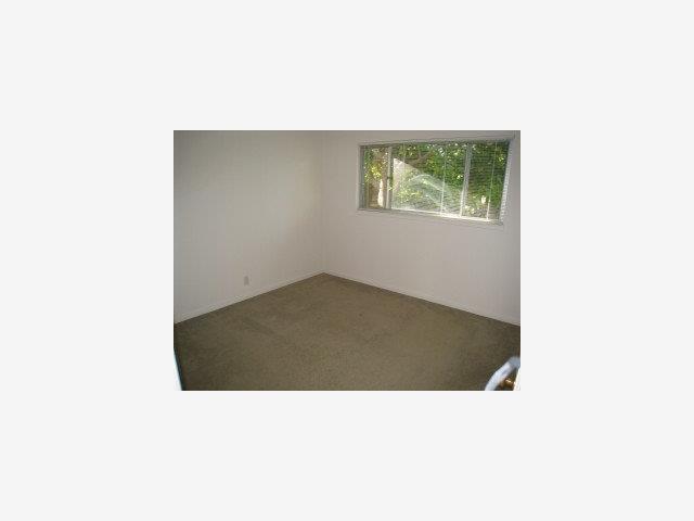 855 Arbor Road Menlo Park, CA 94025 - Photo 3 of 5 Gallery Image 3