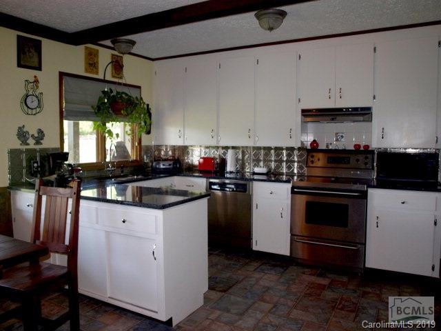 1405 Henderson Mill Road Morganton, NC 28655 - Photo 4 of 26 Gallery Image 4