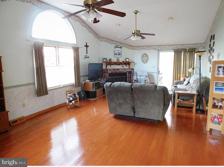751 Carmel Road Millville, NJ 08332 - Photo 4 of 21 Gallery Image 4