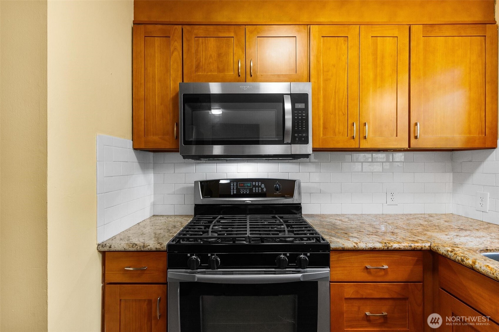 19040 103rd Avenue Northeast Bothell, WA 98011 - Photo 15 of 29 Gallery Image 15