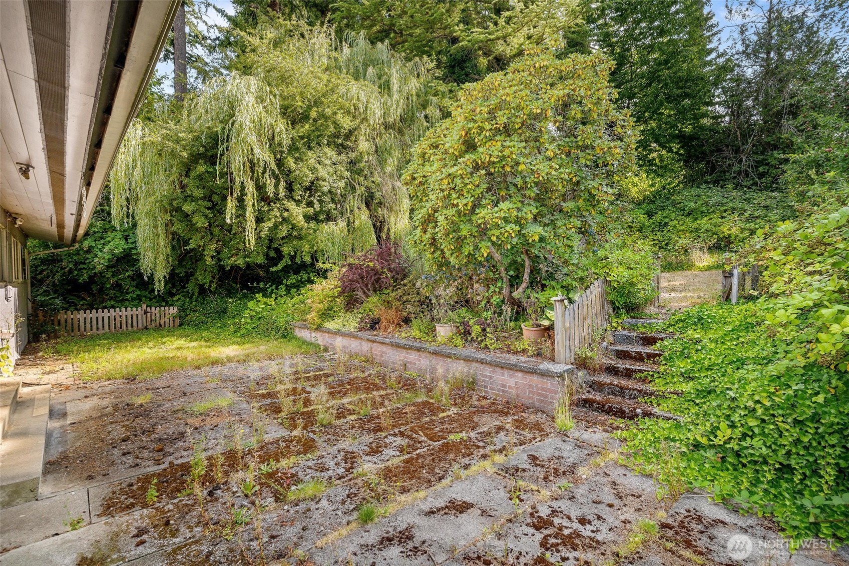 19040 103rd Avenue Northeast Bothell, WA 98011 - Photo 25 of 29 Gallery Image 25