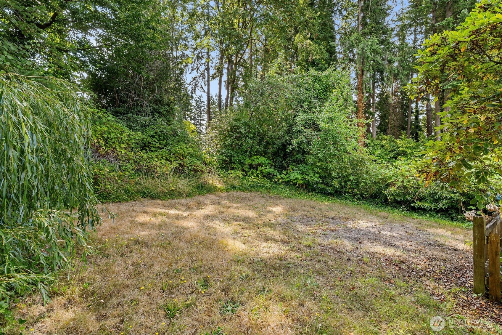 19040 103rd Avenue Northeast Bothell, WA 98011 - Photo 26 of 29 Gallery Image 26