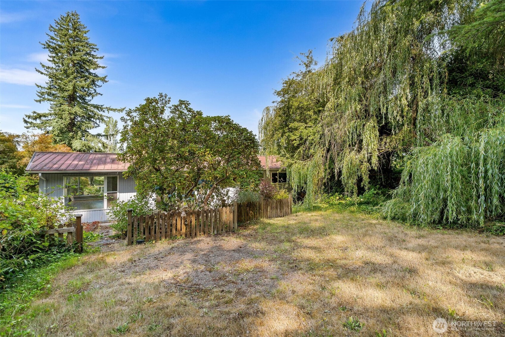 19040 103rd Avenue Northeast Bothell, WA 98011 - Photo 27 of 29 Gallery Image 27