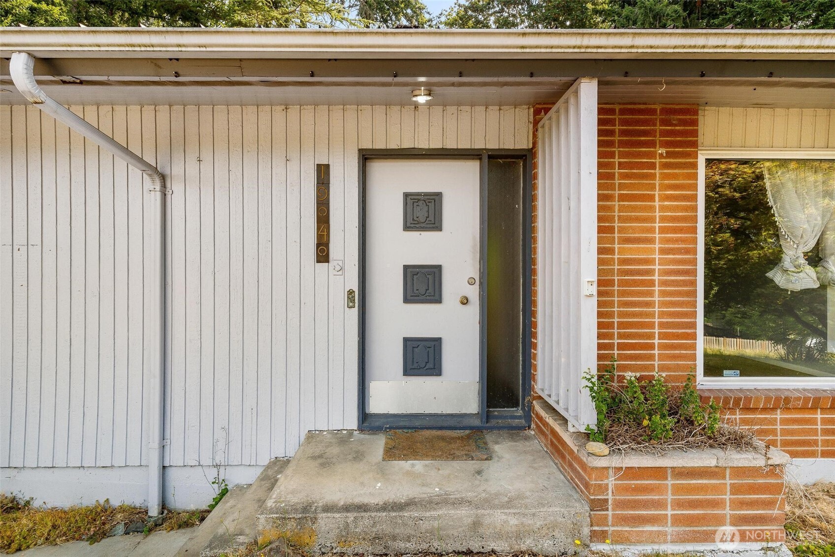 19040 103rd Avenue Northeast Bothell, WA 98011 - Photo 6 of 29 Gallery Image 6