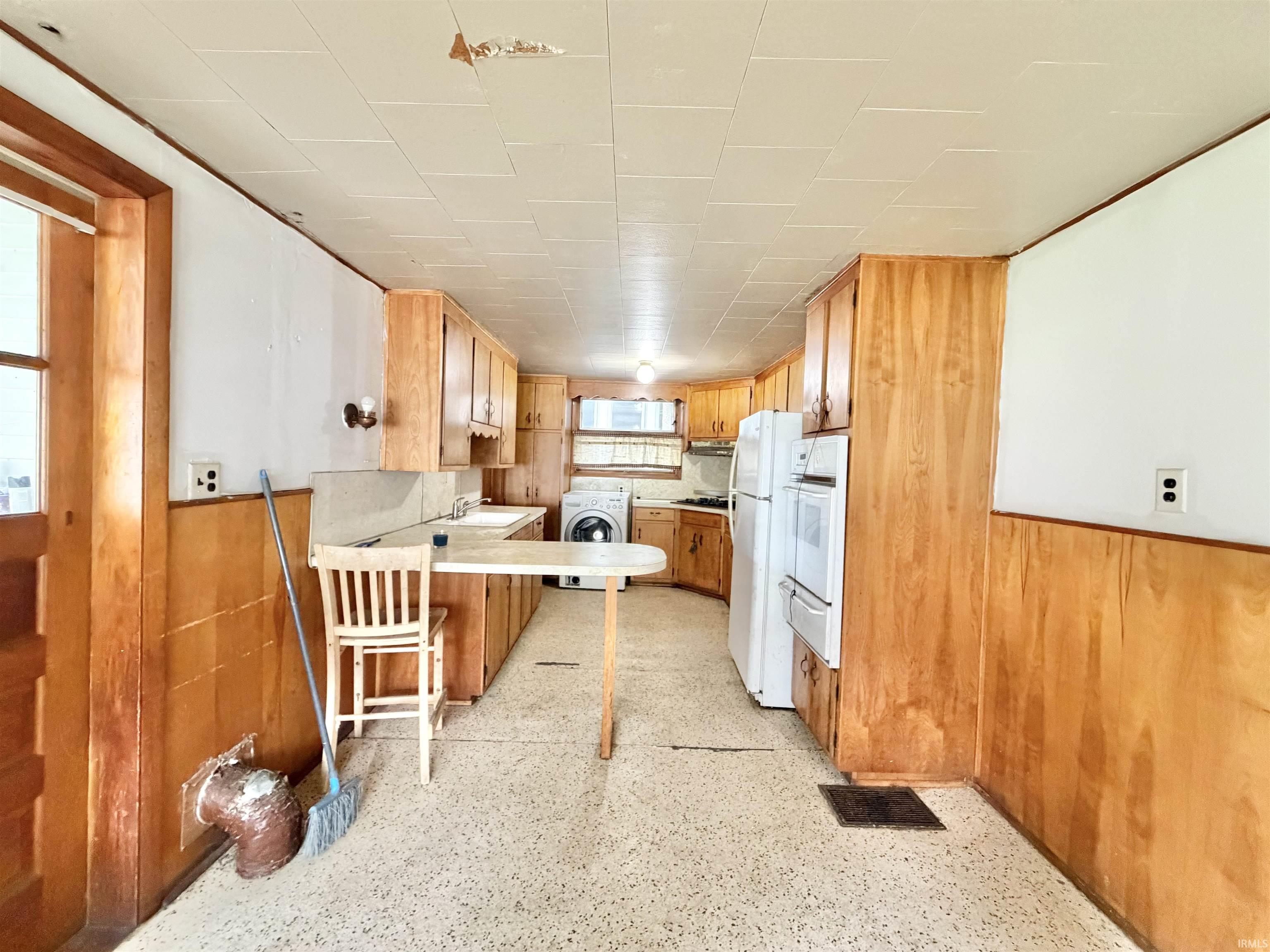 1527 High Street Logansport, IN 46947 - Photo 14 of 39