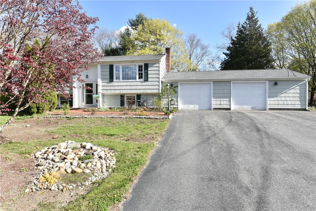 34 Colonial Road North Kingstown, RI 02852 - Photo 1 of 40 Gallery Image 1