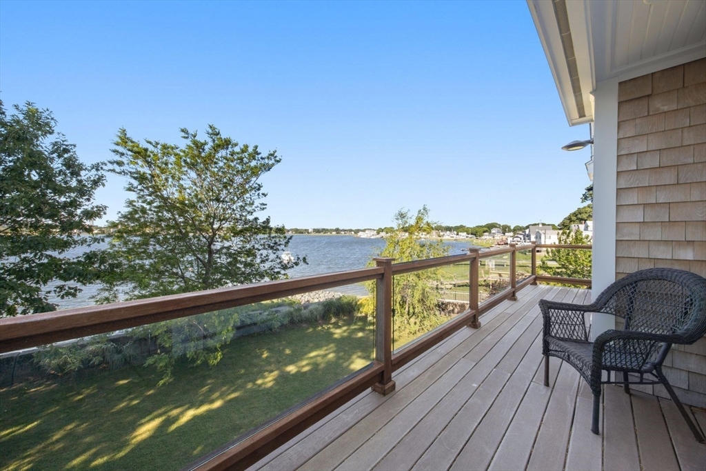 358 Rock Island Road Quincy, MA 02169 - Photo 18 of 40