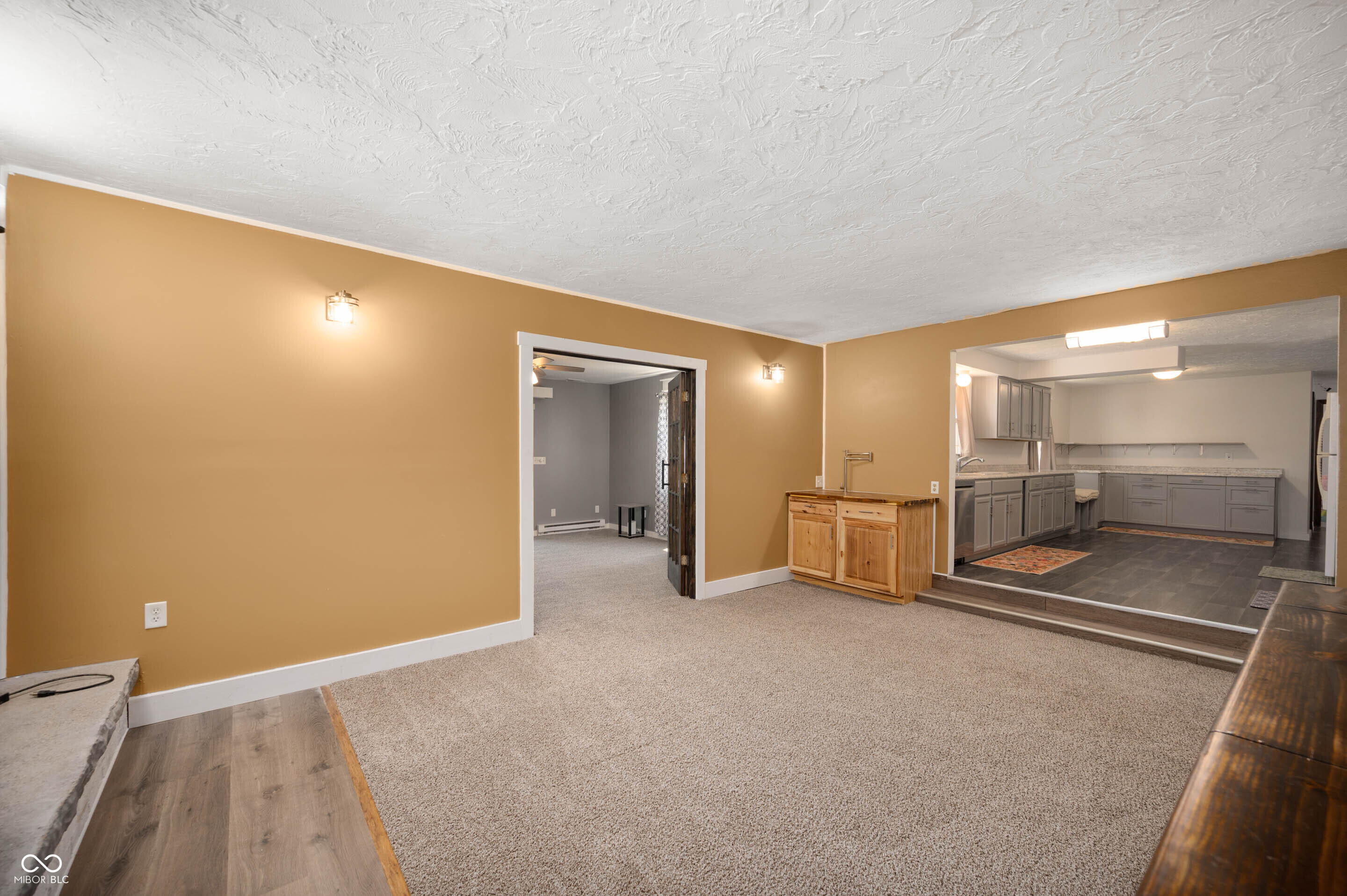 106 North Jamalee Way Pendleton, IN 46064 - Photo 4 of 23