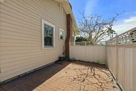 a house view with a outdoor space