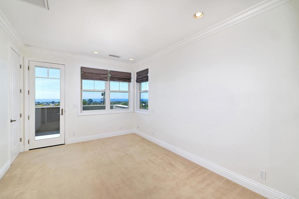 3768 Skyline Road Carlsbad, CA 92008 - Photo 38 of 45