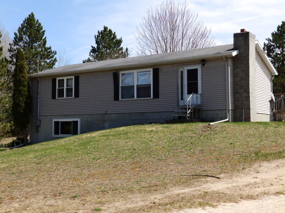 1985 East Sturgeon Valley Road Vanderbilt, MI 49795 - Photo 28 of 41 Gallery Image 28