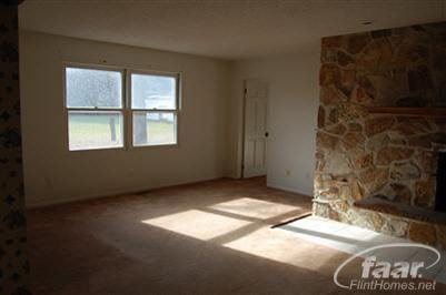 2090 East Thompson Road Holly, MI 48442 - Photo 12 of 18 20201435-11.JPG
