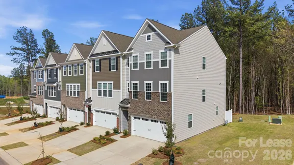 $2,800 | 1104 Bandon Drive, Waxhaw, NC 28173