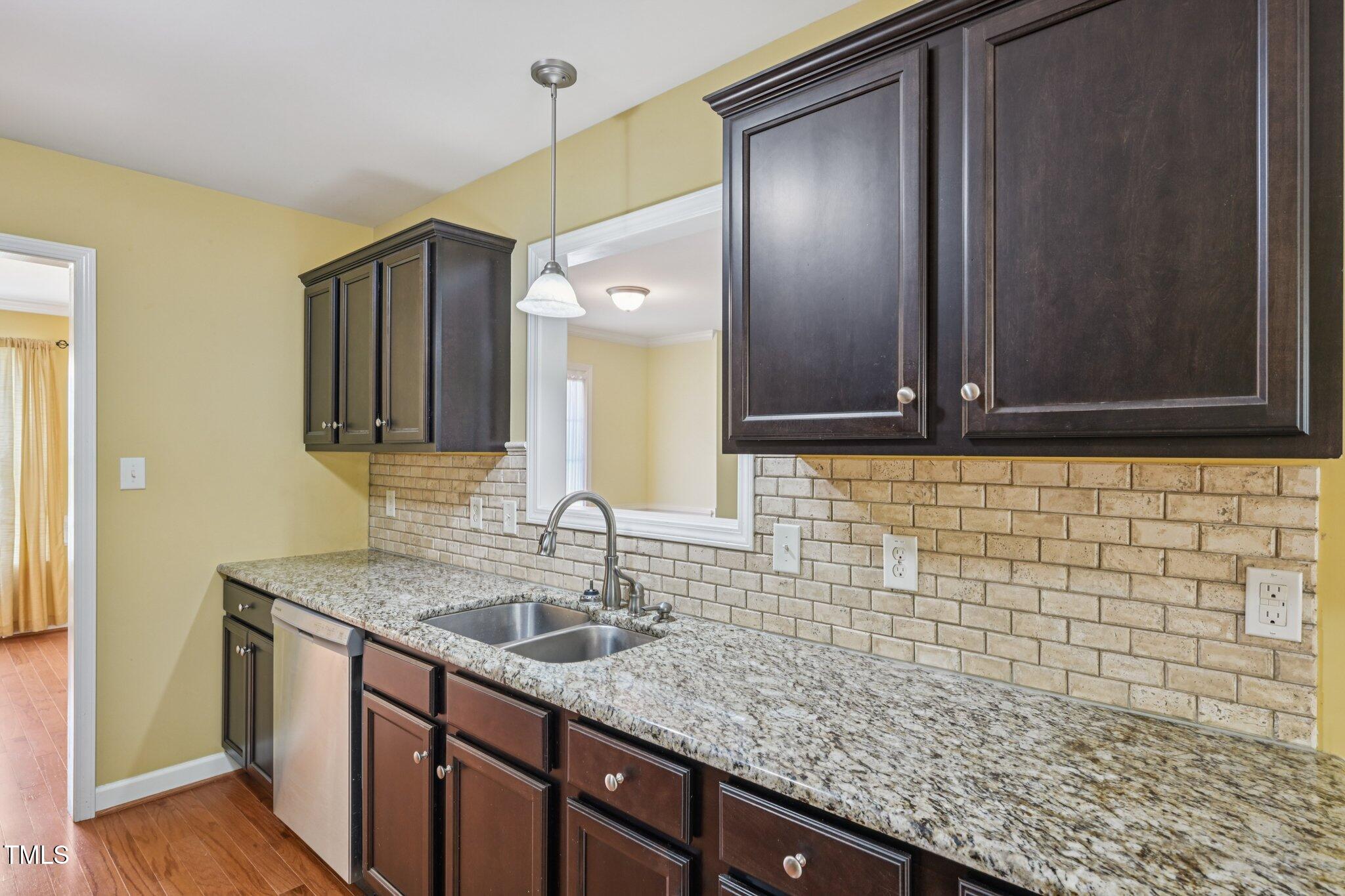 33 Bluestone Drive Smithfield, NC 27577 - Photo 12 of 49 12-web-or-mls-Bluestone Dr-1106-012