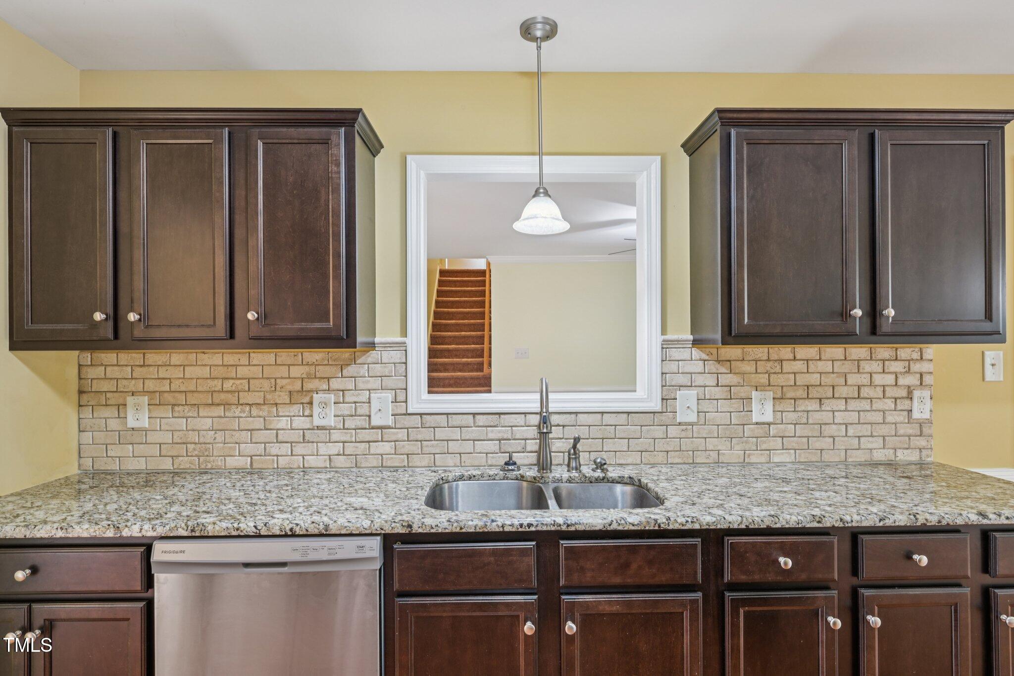 33 Bluestone Drive Smithfield, NC 27577 - Photo 15 of 49 15-web-or-mls-Bluestone Dr-1106-015