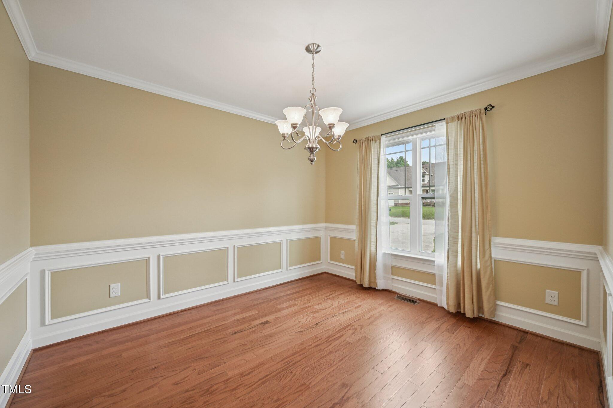 33 Bluestone Drive Smithfield, NC 27577 - Photo 19 of 49 19-web-or-mls-Bluestone Dr-1106-019