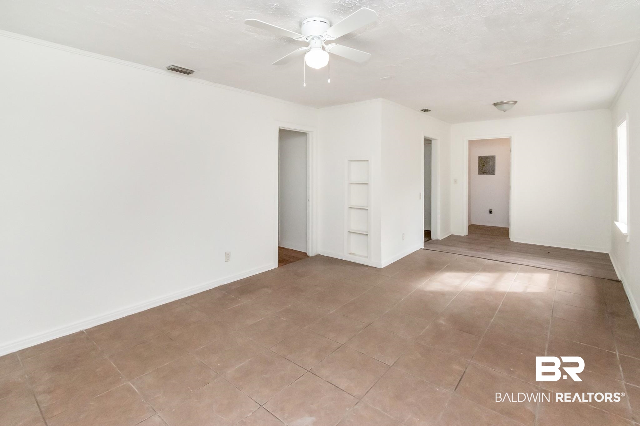 250 Chieftain Way Mobile, AL 36611 - Photo 2 of 18