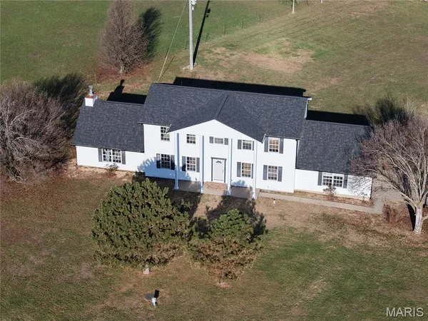 $524,900 | 170 Country View Road, Highlandville, MO 65669