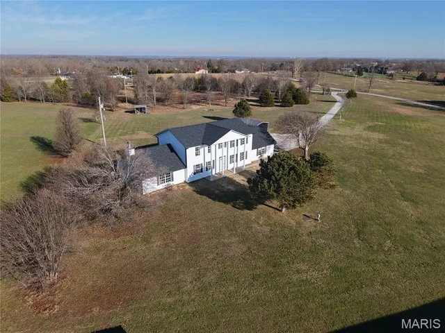 $549,000 | 170 Country View Road, Highlandville, MO 65669