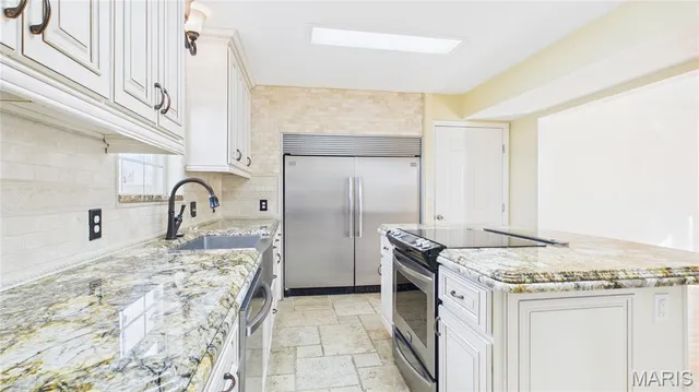 $549,000 | 170 Country View Road, Highlandville, MO 65669