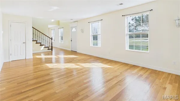 $524,900 | 170 Country View Road, Highlandville, MO 65669